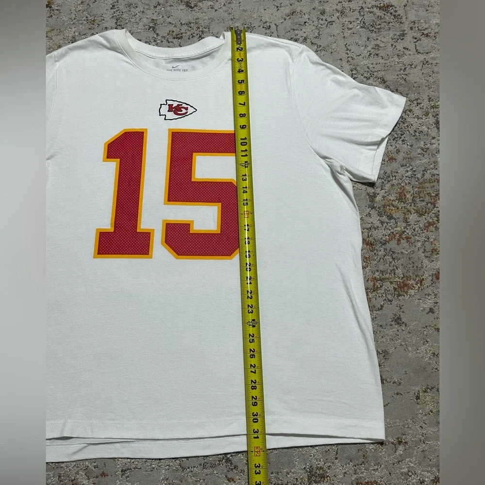 Patrick Mahomes Kansas City Chiefs Nike Player Name & Number T-Shirt White XXL